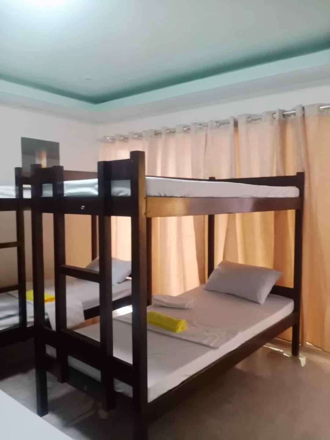 Warm Tourist Inn Badian Ngoại thất bức ảnh